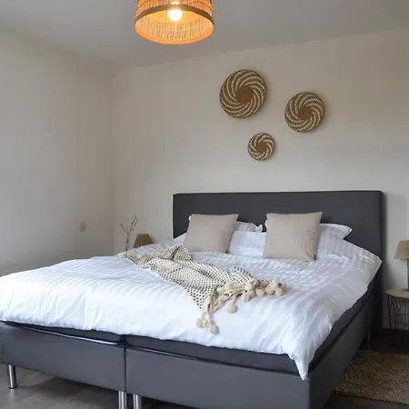 Luxe In Vlaamse Ardennen Met Zwembad Villa *